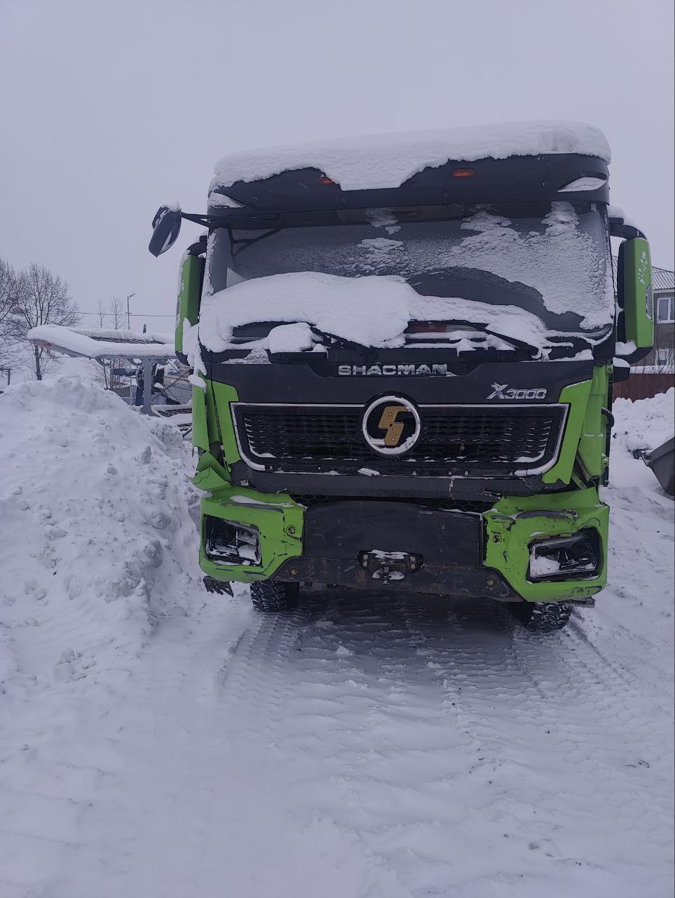 Shacman (Shaanxi) SX 8x4 Самосвал SX331863366 — Б/У, 2024 г.