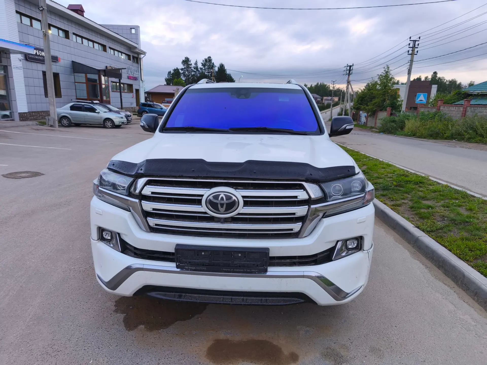 Toyota LAND CRUISER 200 Executive 4.5d АКП — Б/У, 2017 г.