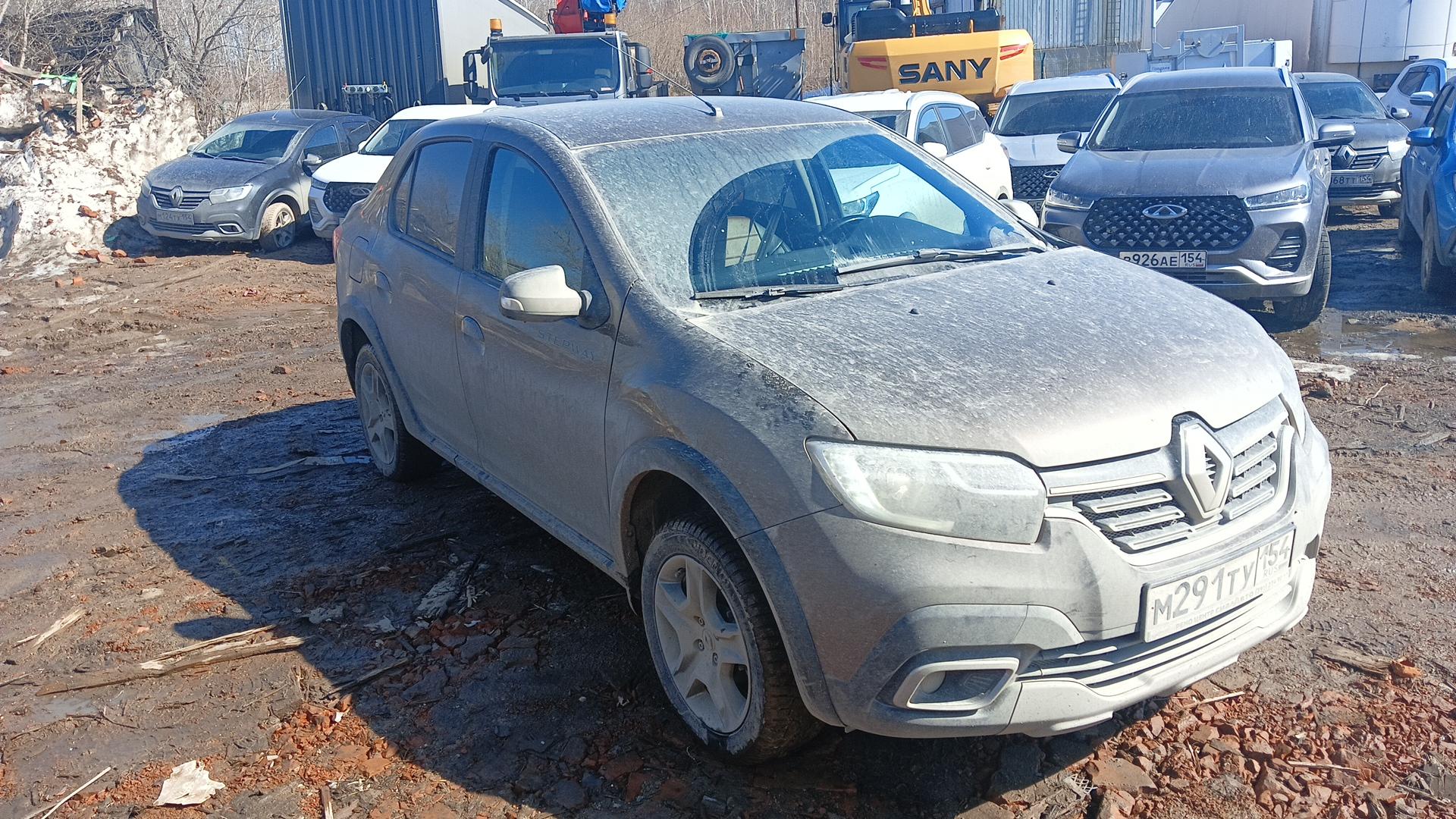 Renault Logan Stepway — Б/У, 2021 г. (Новосибирск, 167488 км)