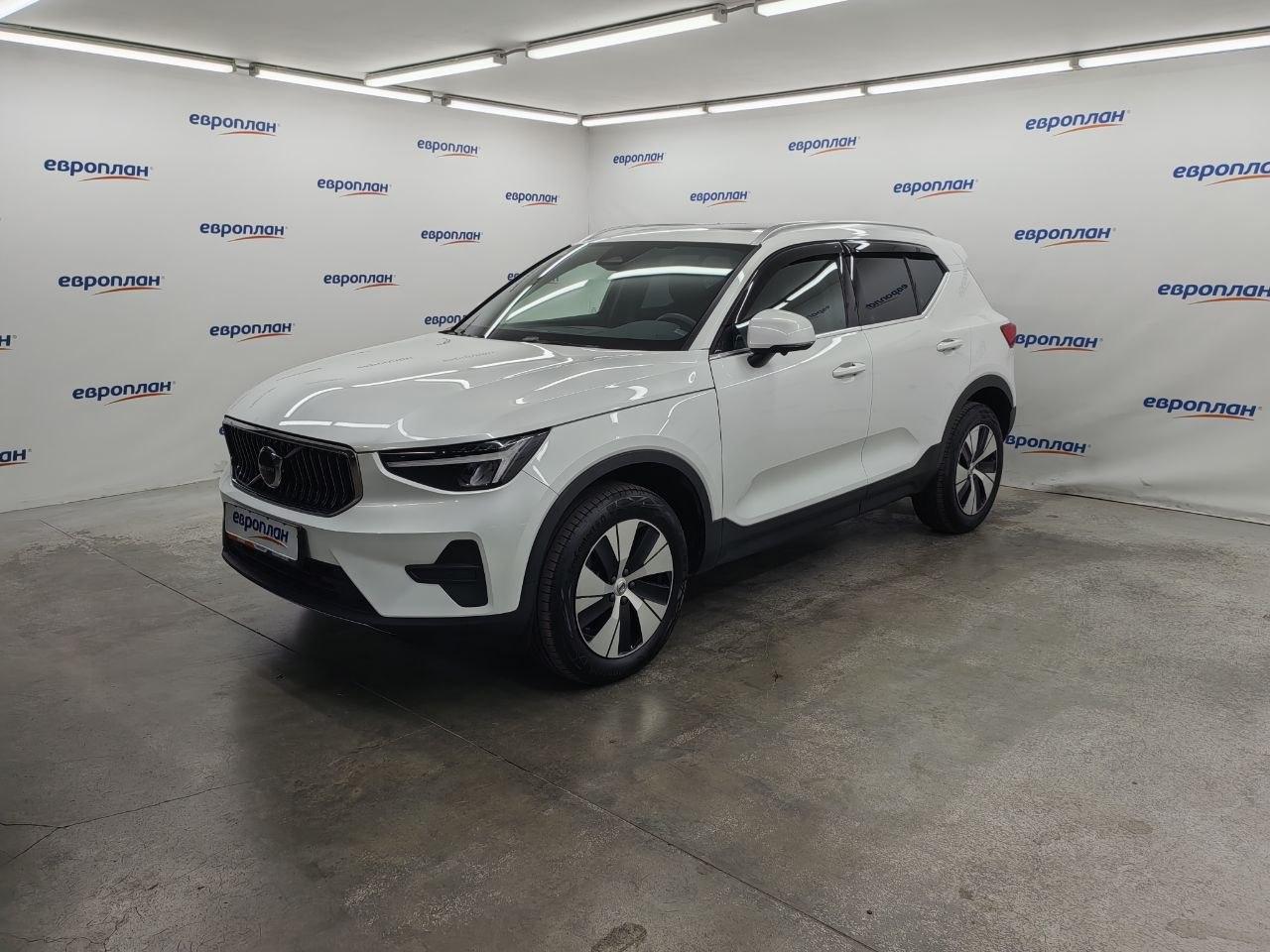 Volvo XC40 — Б/У, 2024 г. (Москва, 4566 км)