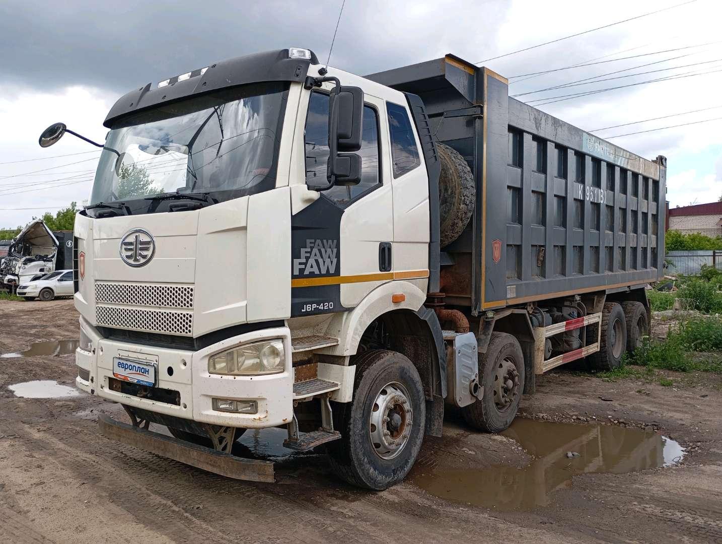 FAW (First Automotive Works) J6 CA3310P66K24T4E5 — Б/У, 2023 г. (Орёл, 136846 км)