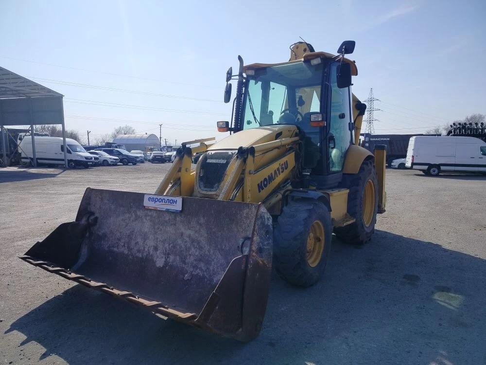 Komatsu (Комацу) WB93R-5E0 — Б/У, 2020 г. (Ростов-на-Дону, 9118 м/ч)