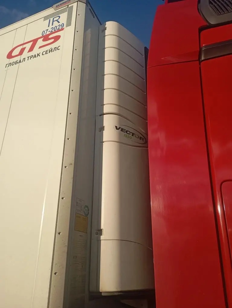 Schmitz Cargobull SKO24 Полуприцеп изотермический/рефрижератор SKO 24/L-13.4 FP COOL V7 — Б/У, 2023 г.