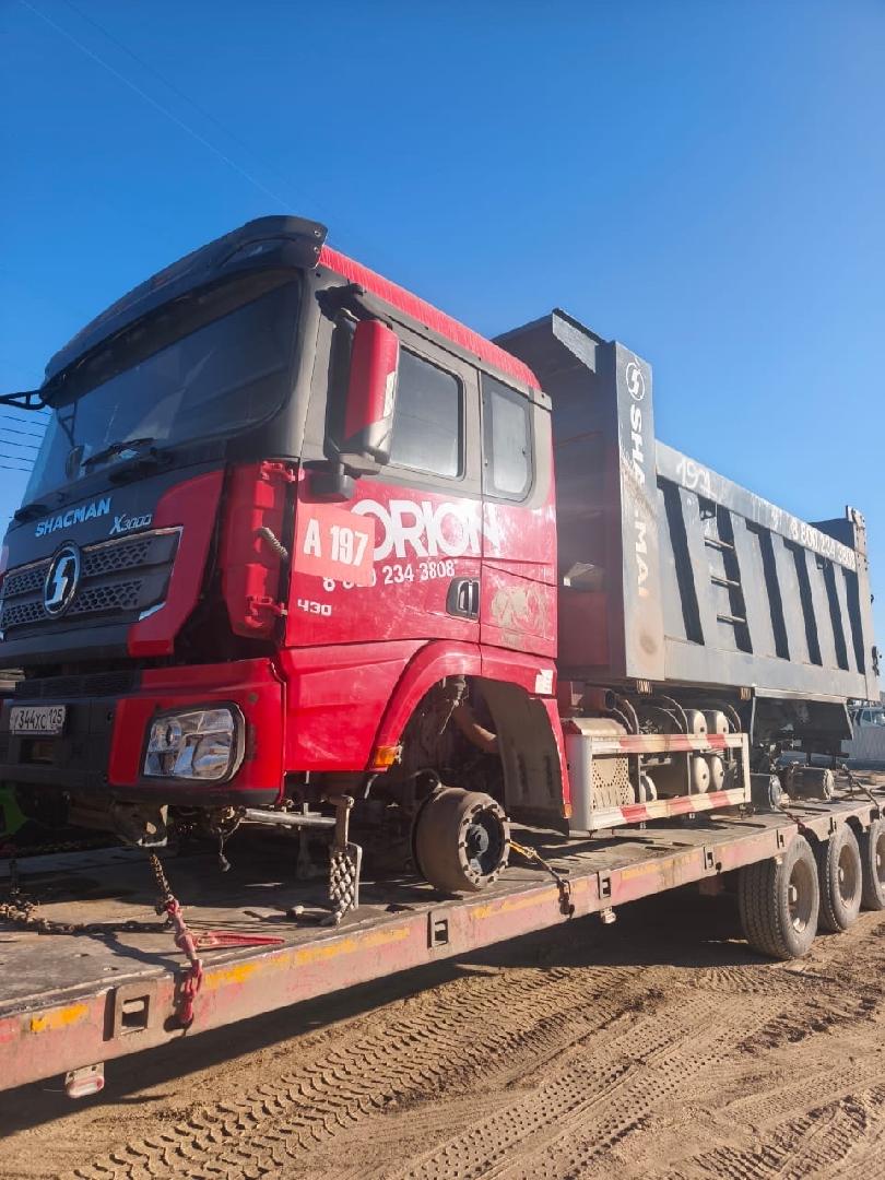 Shacman SX32586V384 — Б/У, 2023 г. (Благовещенск, 240000 км)