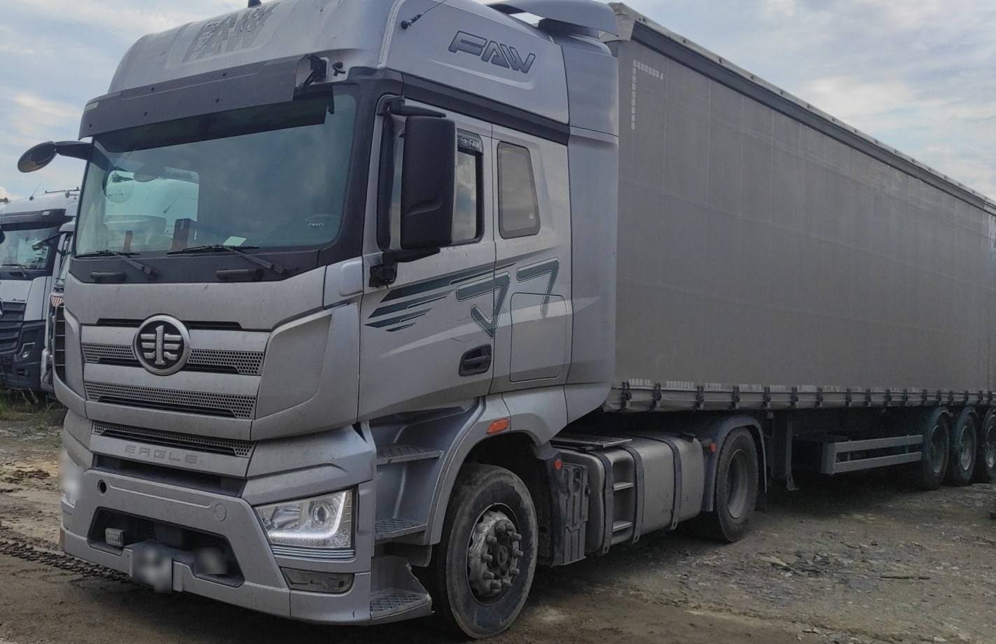 FAW CA4180P77K25E5 — Б/У, 2023 г.