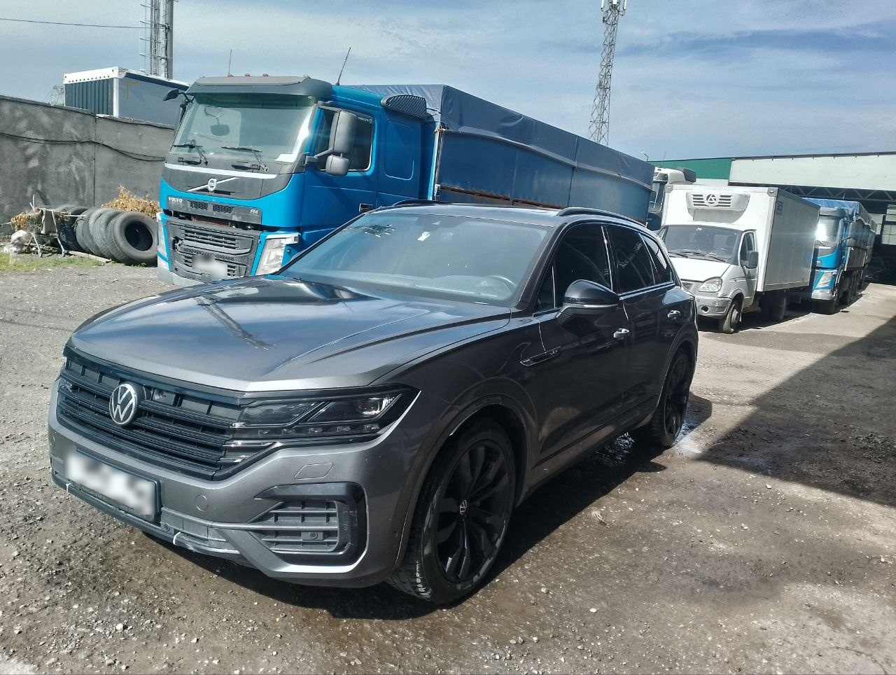 VOLKSWAGEN Exclusive R-Line V6 3.0 TDI 286hp 8AT — Б/У, 2022 г.