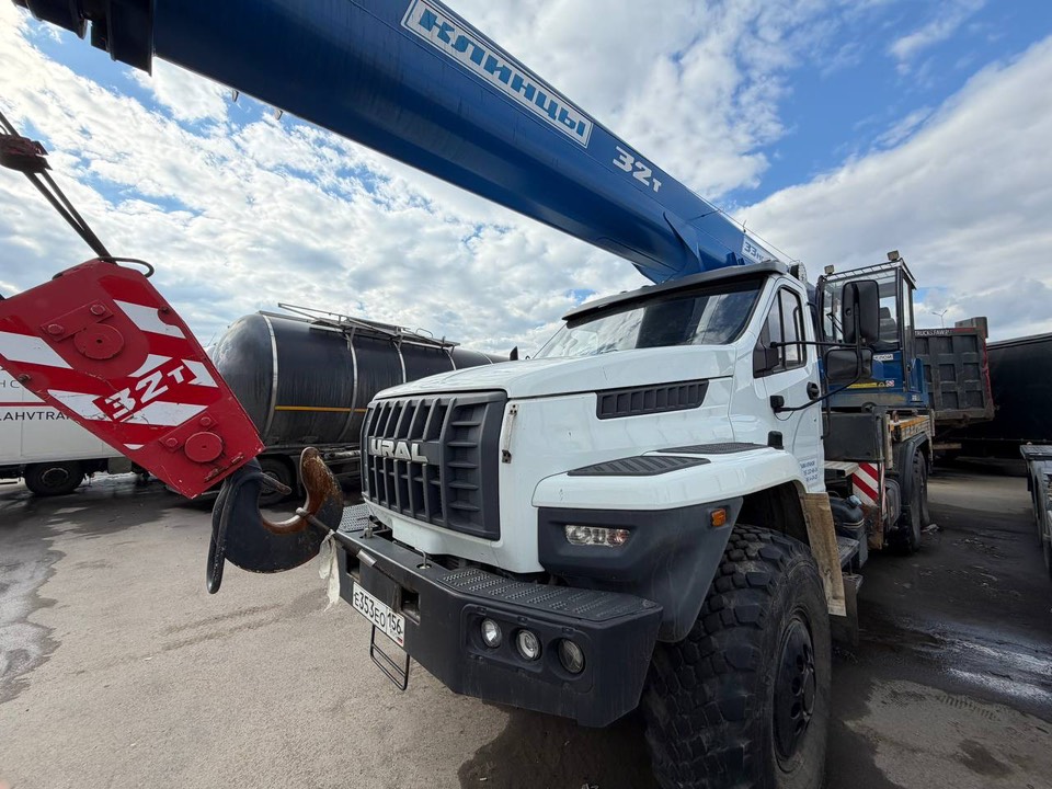 Клинцовский автокрановый завод (КАЗ) КС-55729-3К-3 — Б/У, 2023 г.