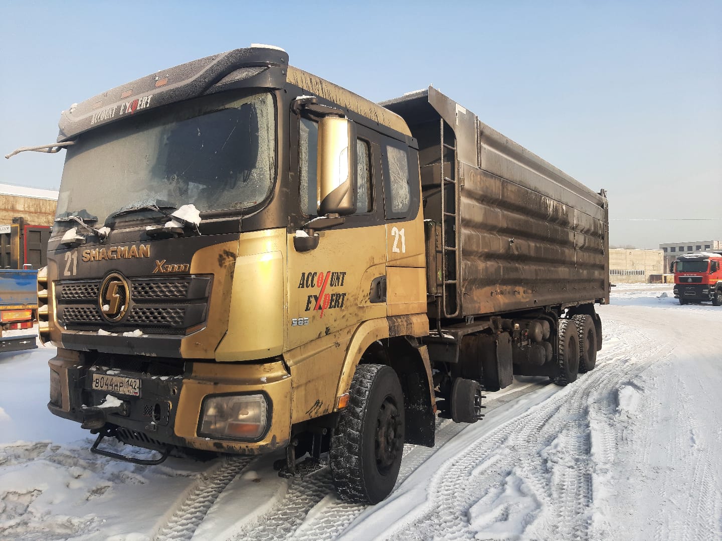 Shacman (Shaanxi) SX33186T366C — Б/У, 2021 г.