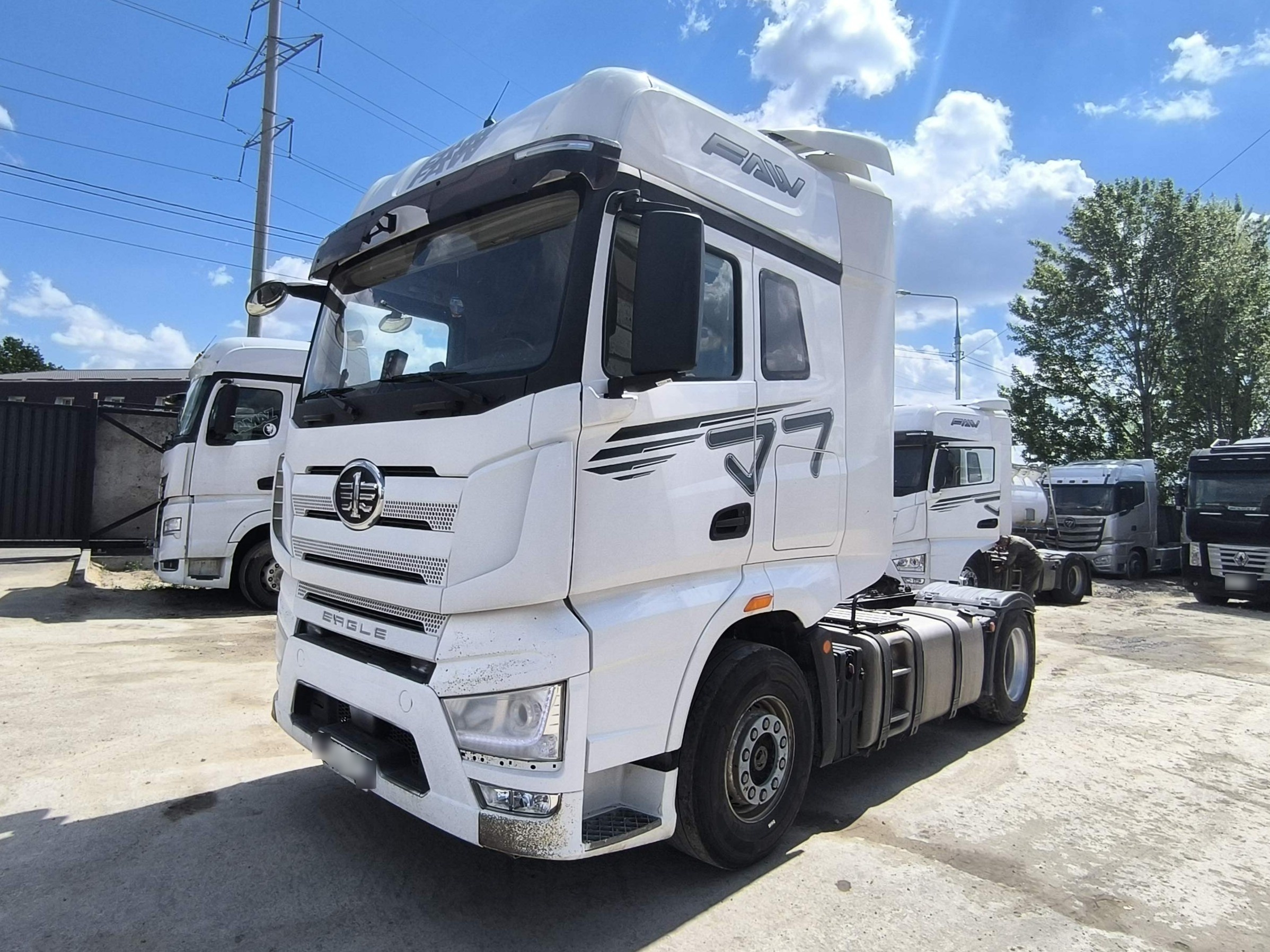 FAW CA4180P77K25E5 — Б/У, 2023 г.