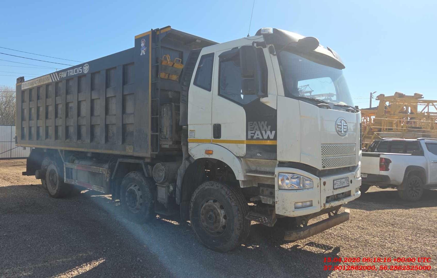 FAW (First Automotive Works) CA3310P66K24T4E5 — Б/У, 2023 г. (Пермь, 217756 км)