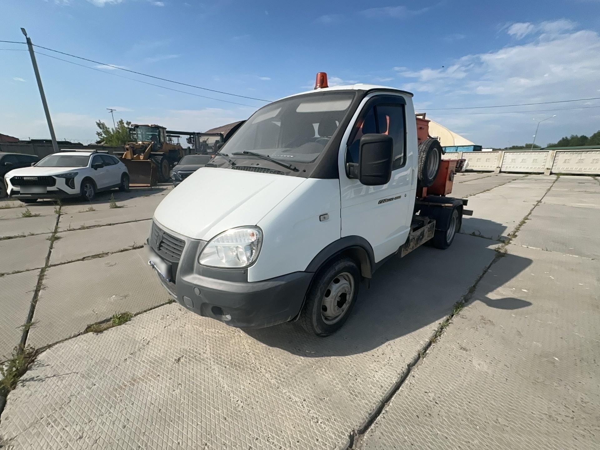 СПЕКТР-АВТО 2790R-01 на шасси GAZ GAZELLE BUSINESS Автотопливозаправщик — Б/У, 2023 г.