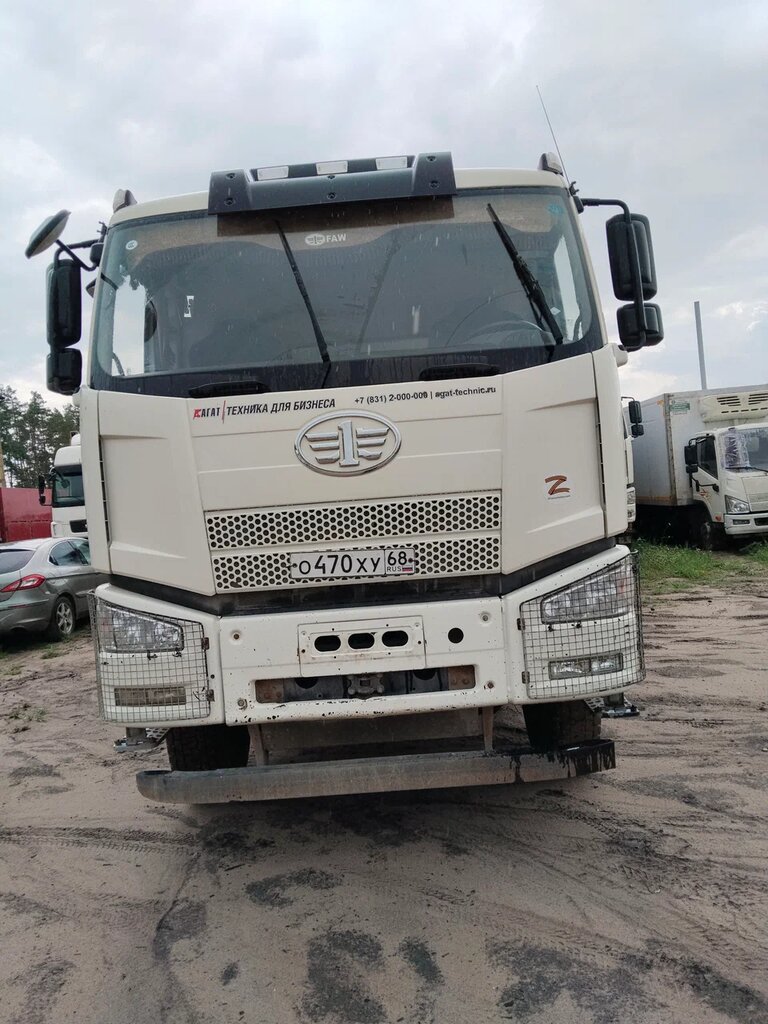 FAW CA 3310 8x4 Самосвал — Б/У, 2023 г.