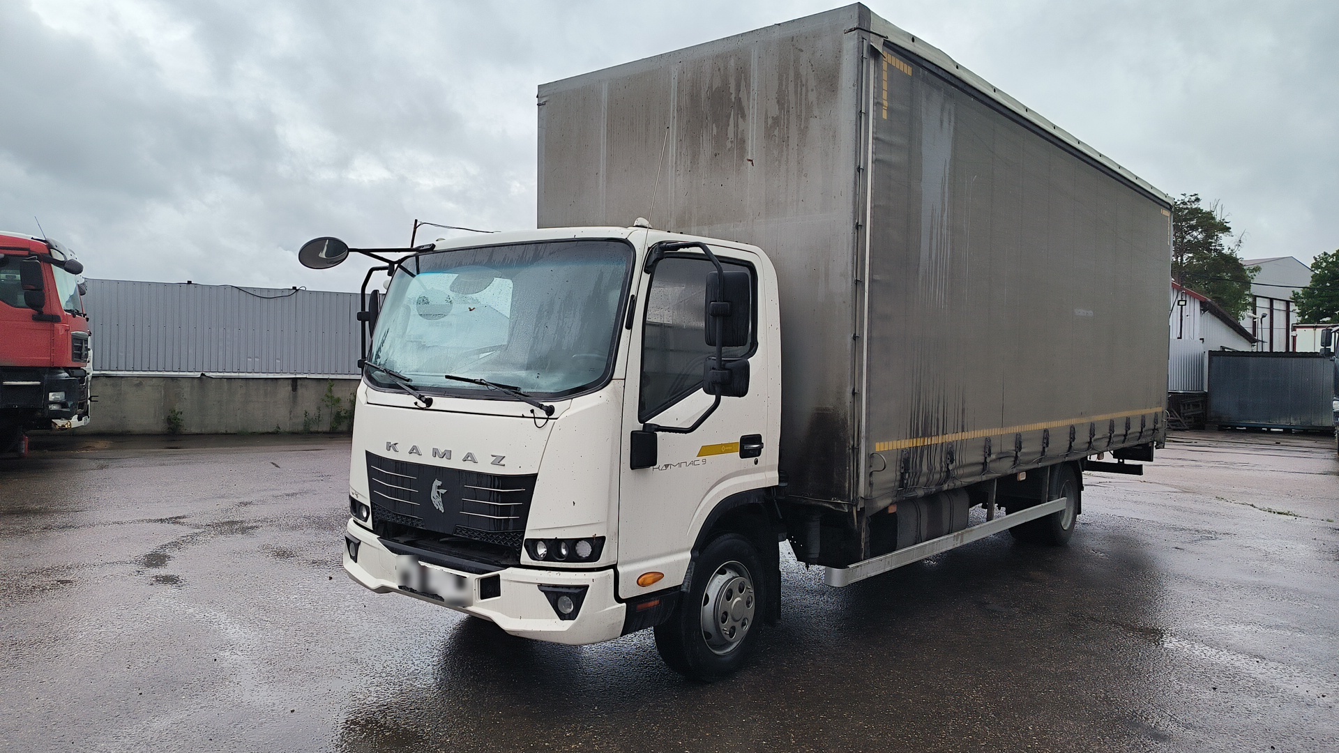 РУСТРАК 4389E1 на шасси КамАЗ 43089 4x2 Бортовой (Евроборт) — Б/У, 2023 г.