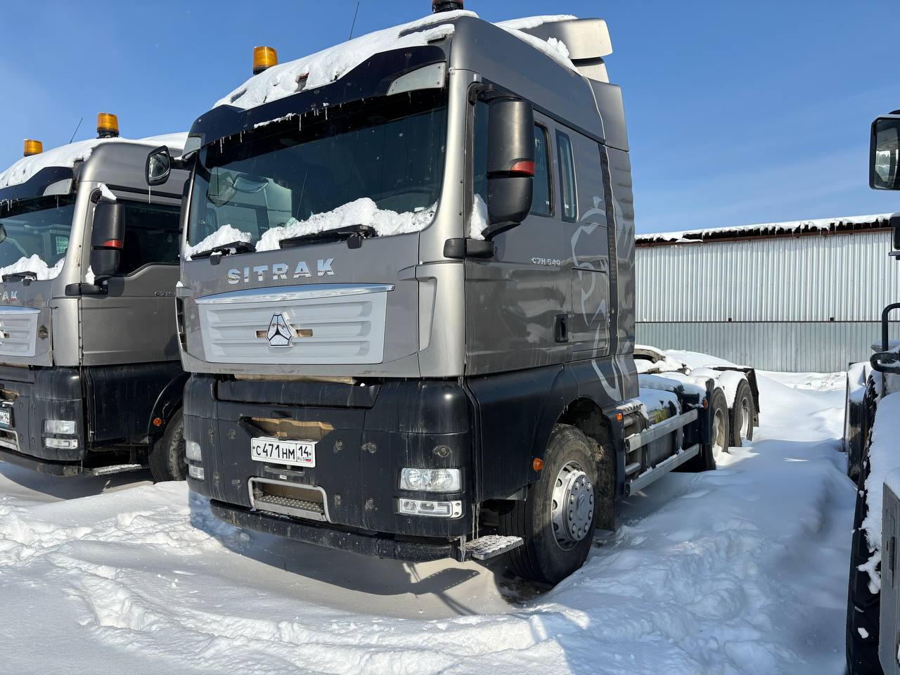 SITRAK ZZ4256V364HE — Б/У, 2024 г.