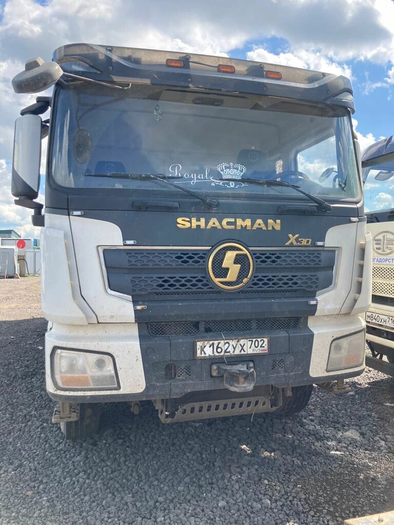 Shacman (Shaanxi) SX 8x4 Самосвал SX331863366 — Б/У, 2022 г.