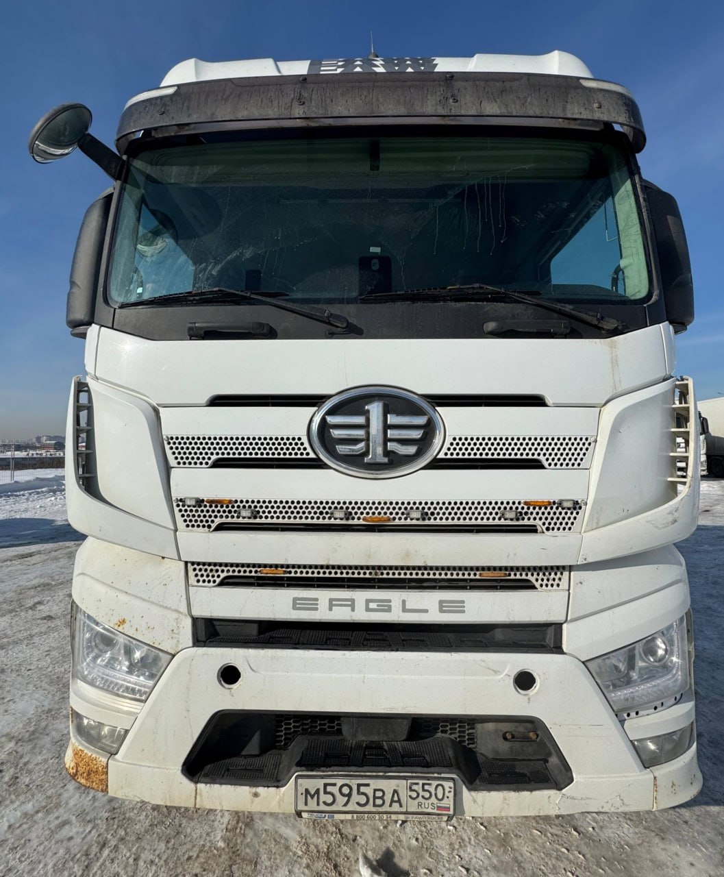 FAW J7 4x2 Седельный тягач CA4180P77K25E5 — Б/У, 2023 г.