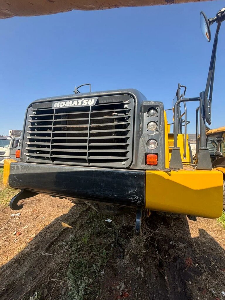 KOMATSU HM400 Шарнирно-сочленённый самосвал HM400-5 — Б/У, 2021 г.