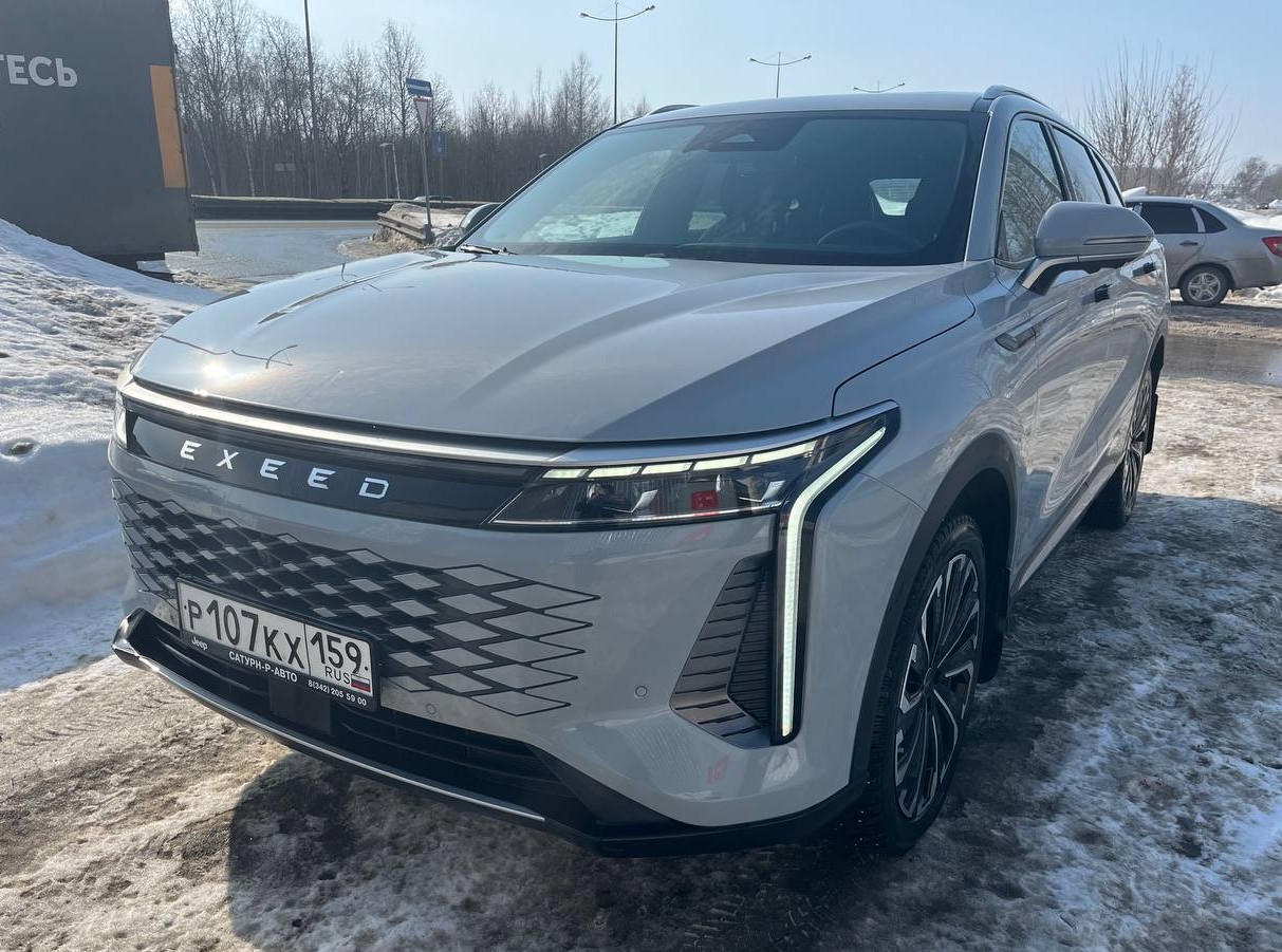 EXEED Platinum 2.0 DCT7 AWD (I Поколение) — Б/У, 2023 г.