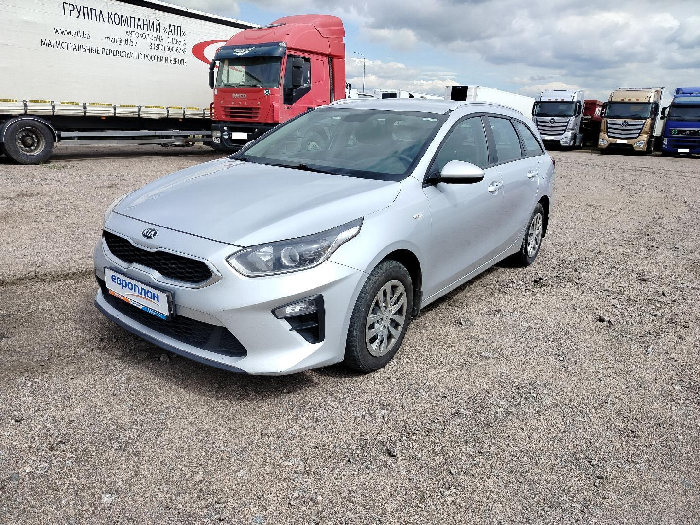 Kia Ceed (CD) — Б/У, 2021 г. (Санкт-Петербург, 48056 км)
