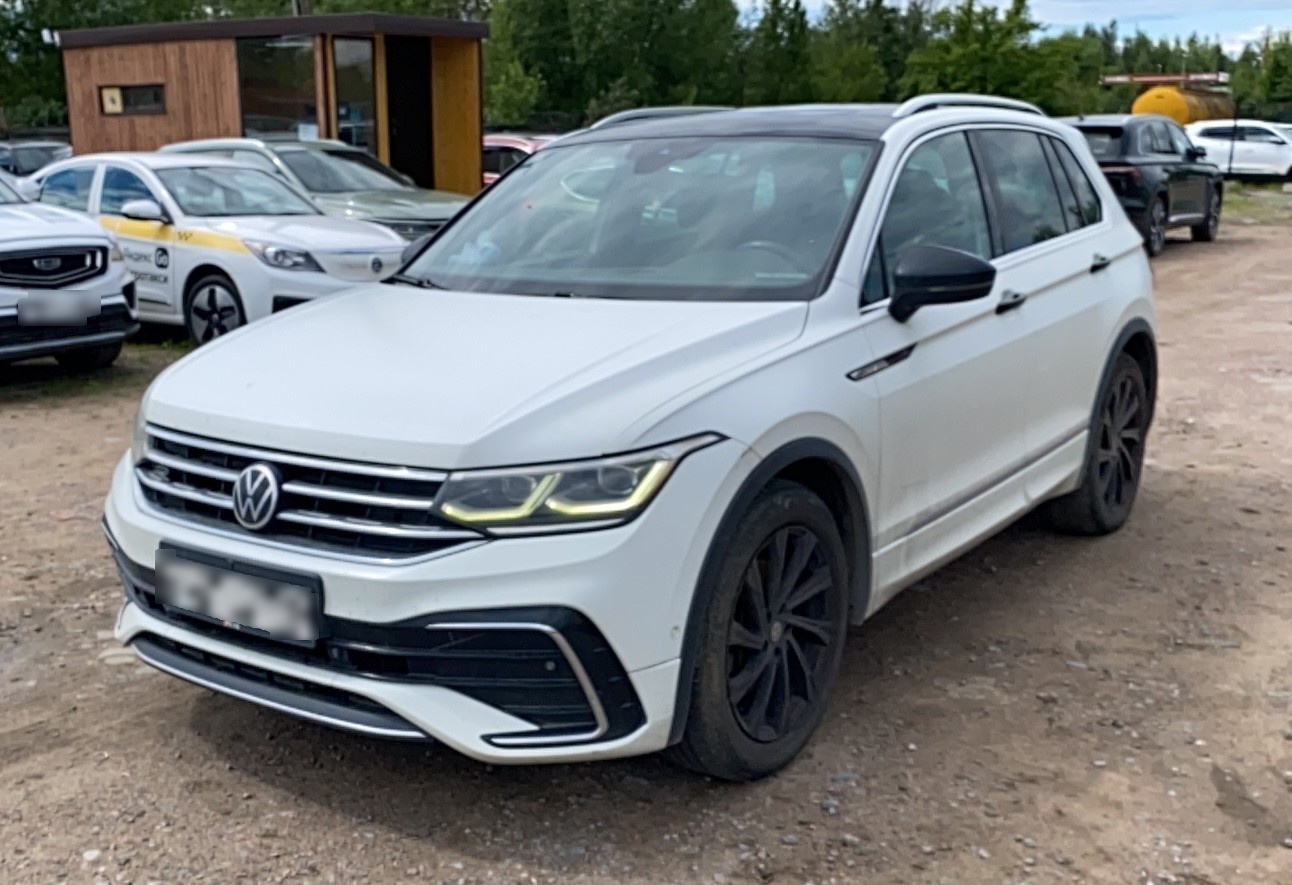 VOLKSWAGEN R-Line 2.0 TSI 180hp 7DSG 4Motion — Б/У, 2021 г.