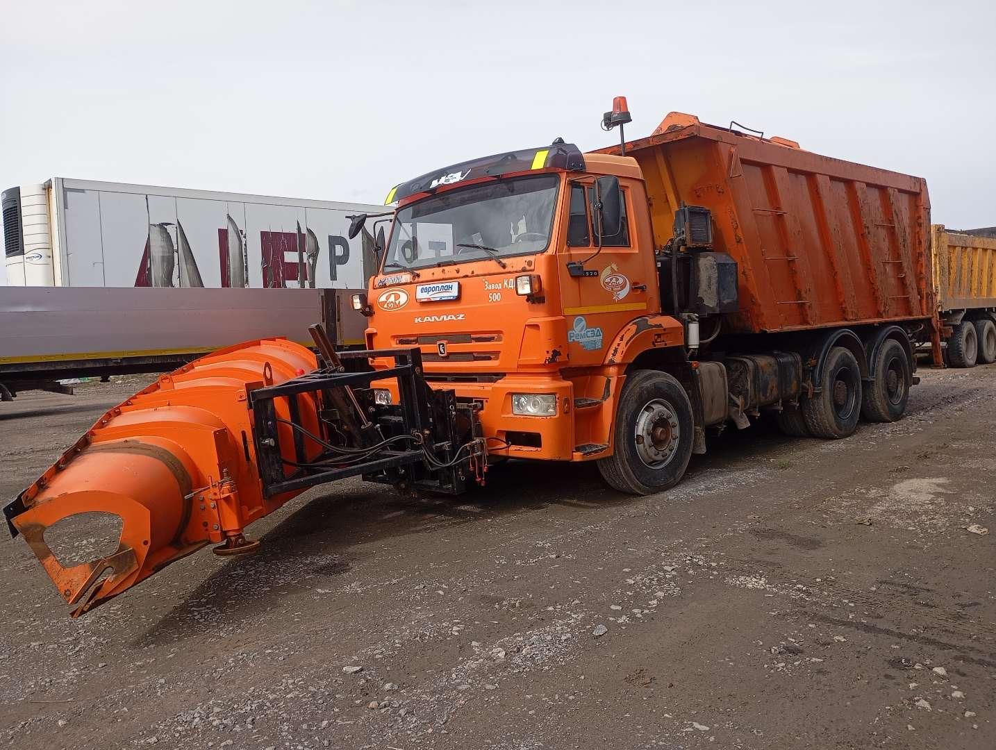 Завод КДМ, ООО (г. Смоленск) ЭД405В1 — Б/У, 2016 г. (Санкт-Петербург, 199999 км)