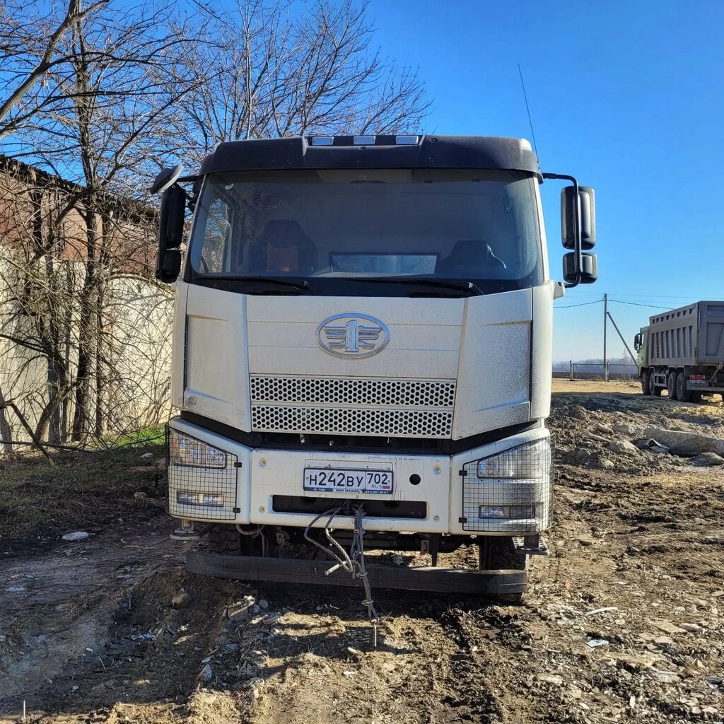 FAW J6 6x4 Самосвал CA3250P66K24T1E5 — Б/У, 2023 г.