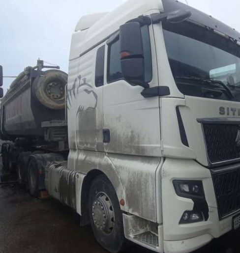SITRAK ZZ4256V364HE — Б/У, 2024 г.