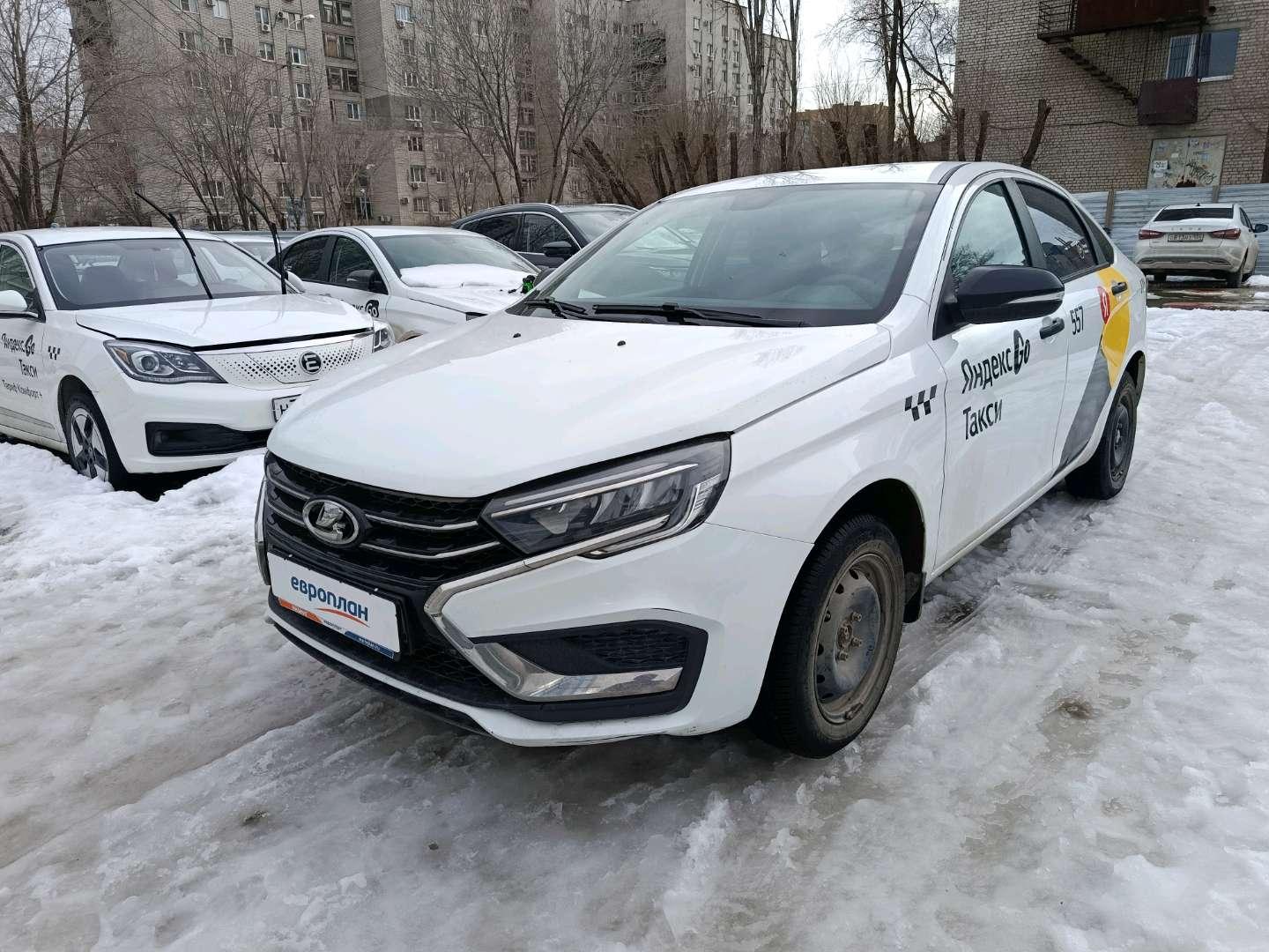 Lada Vesta седан — Б/У, 2023 г. (Волгоград, 165913 км)