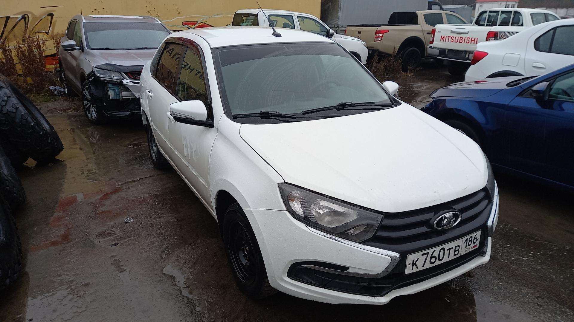 Lada Granta седан — Б/У, 2022 г. (Сургут, 89991 км)