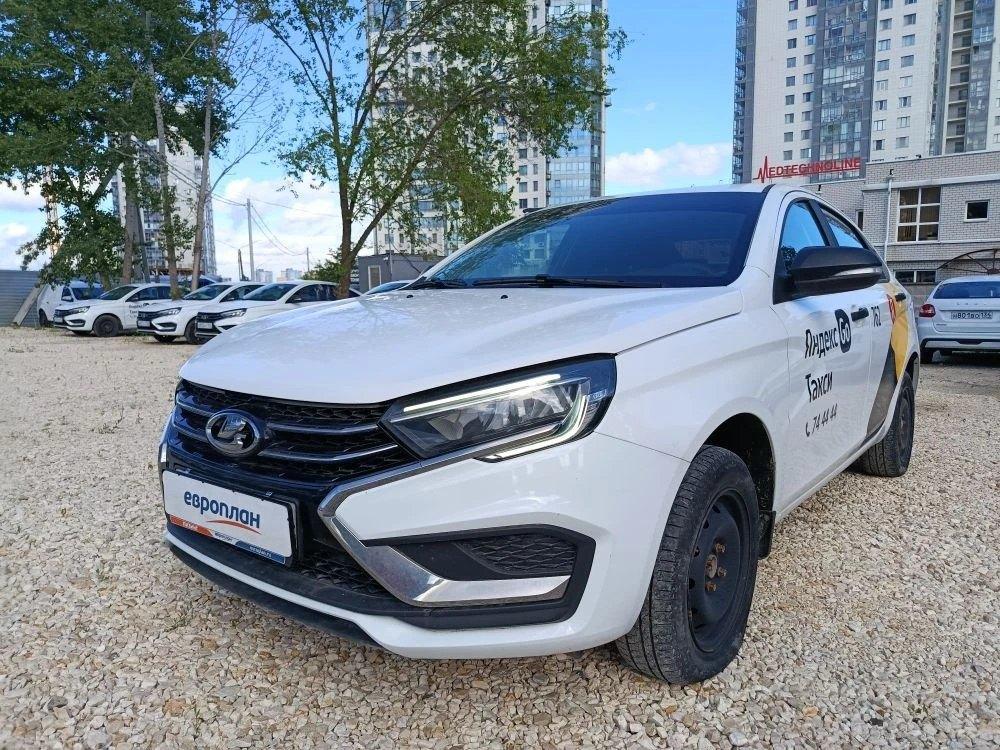Lada Vesta седан — Б/У, 2023 г. (Волгоград, 144473 км)