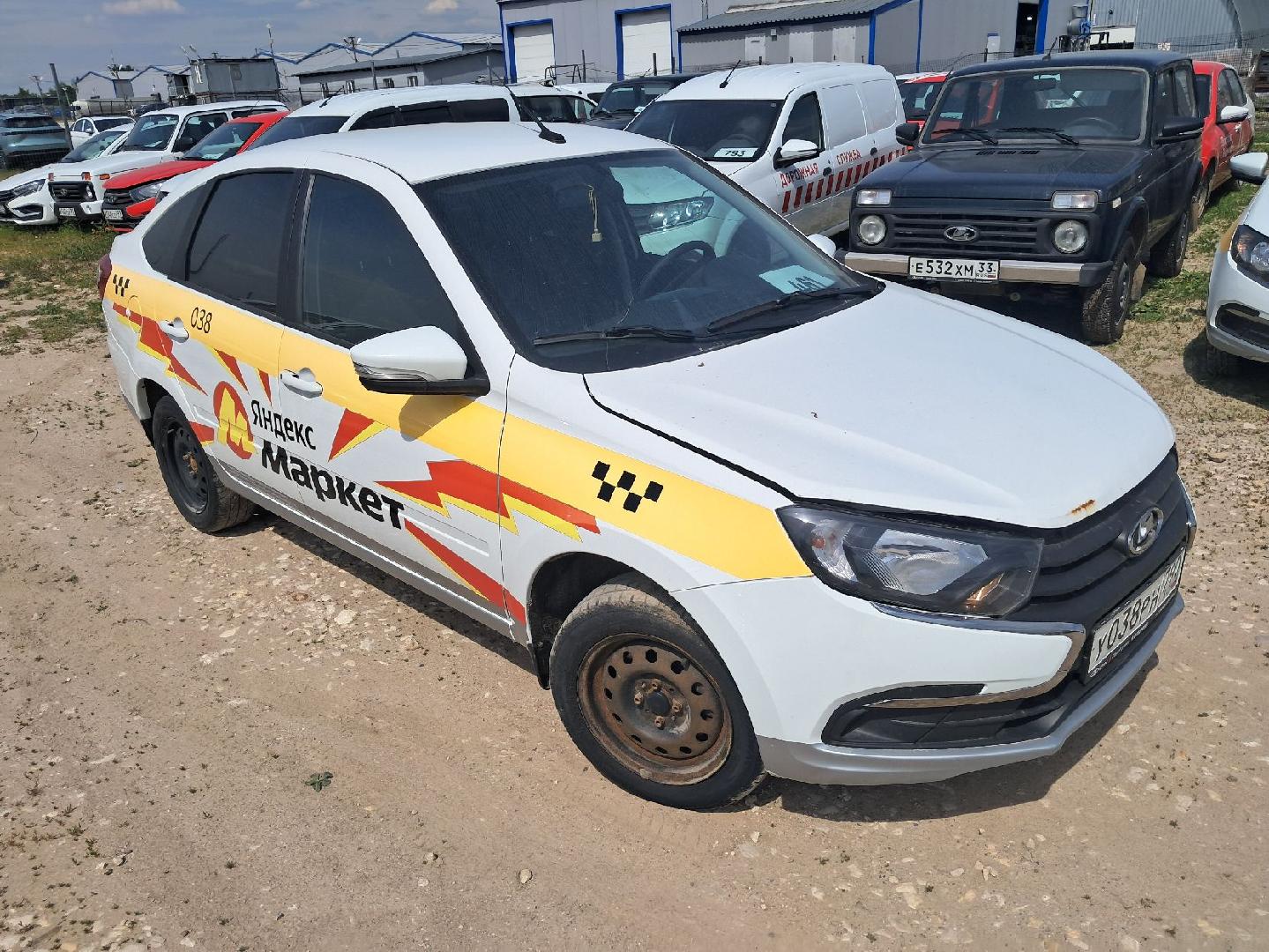 Lada Granta лифтбек — Б/У, 2024 г. (Балашиха, 126114 км)