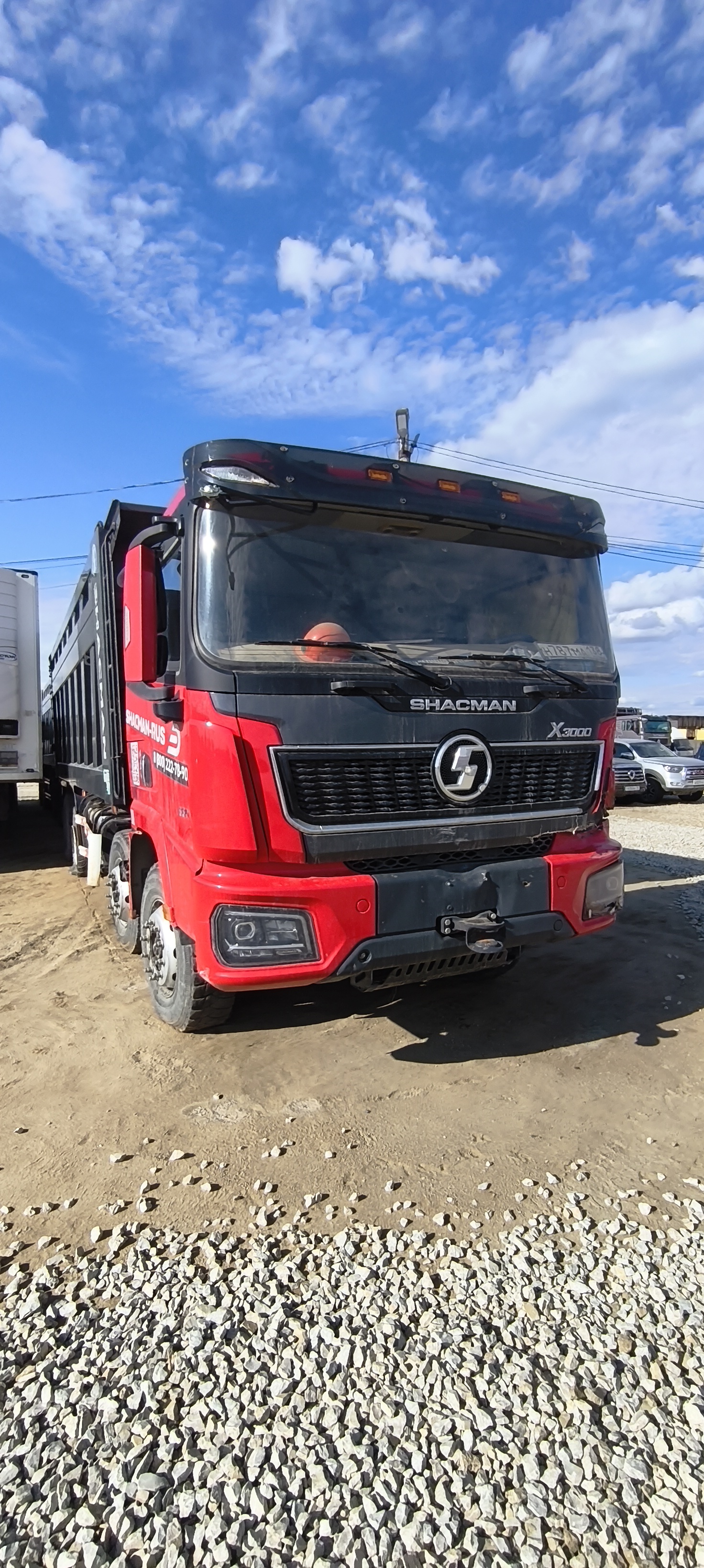 Shacman (Shaanxi) SX 8x4 Самосвал SX331863366 — Б/У, 2023 г.