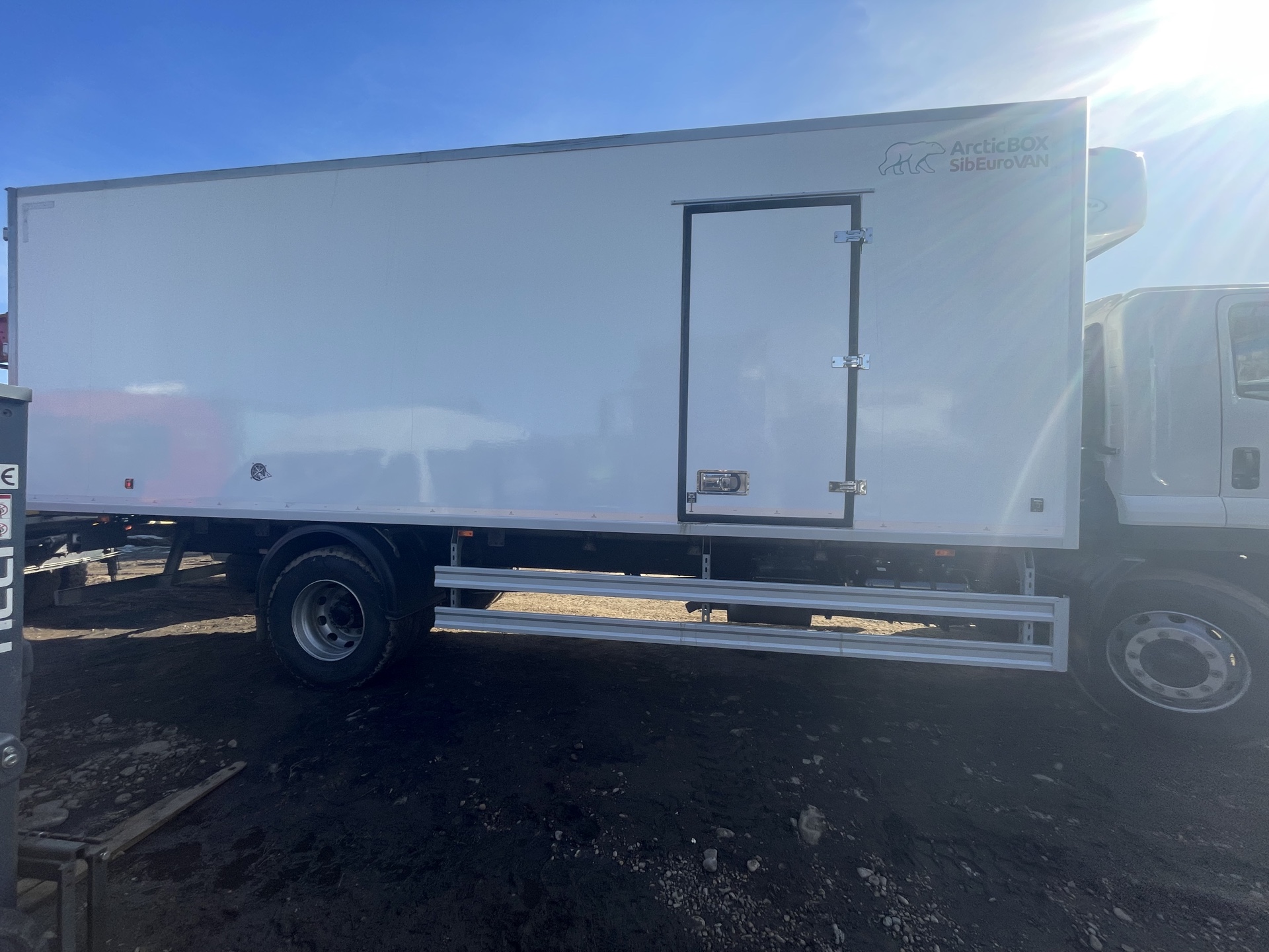 Isuzu Forward 18.0 Изотермический/рефрижератор FVR 34Q — Б/У, 2023 г.