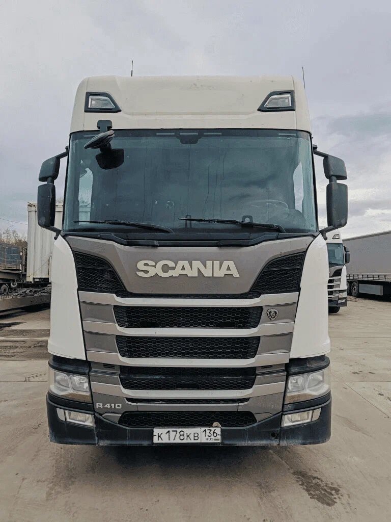Scania R 4x2 Седельный тягач R410A4x2NA — Б/У, 2021 г.