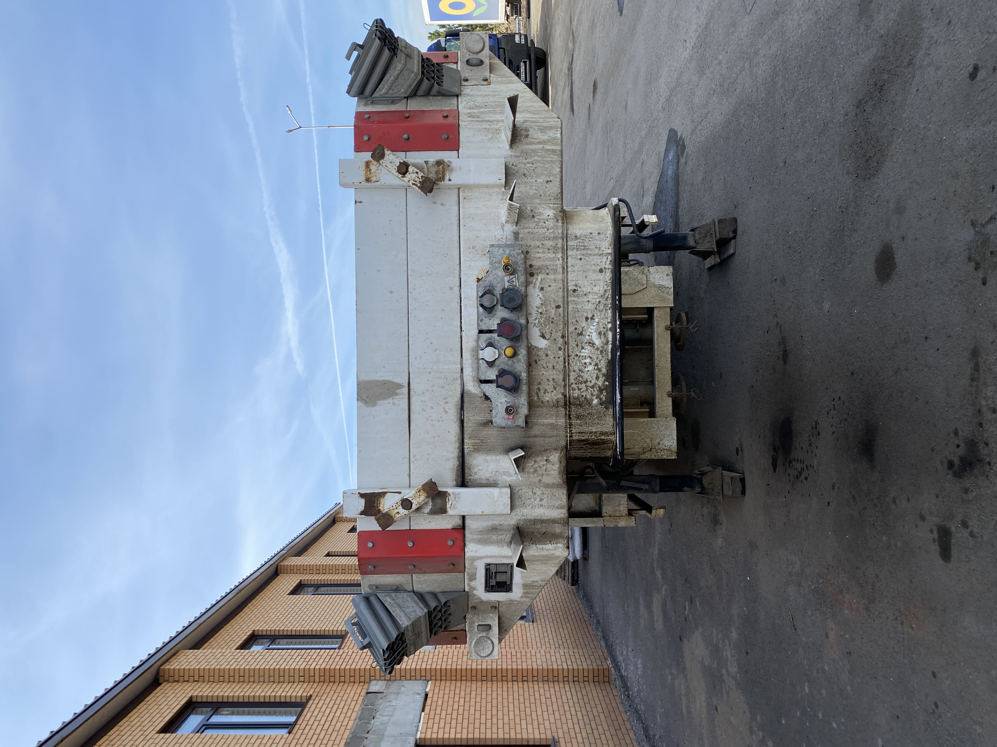 AMUR AMUR Полуприцеп тяжеловоз 5 осей LYR9806TDPW — Б/У, 2024 г.