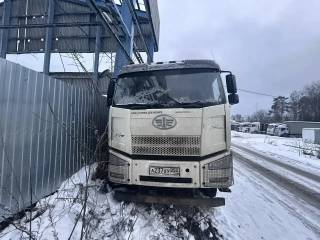 FAW J6 8x4 Самосвал 558983-01 — Б/У, 2023 г.