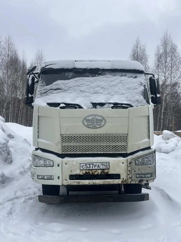 FAW J6 8x4 Самосвал СА3310Р66K24T4E5 — Б/У, 2023 г.