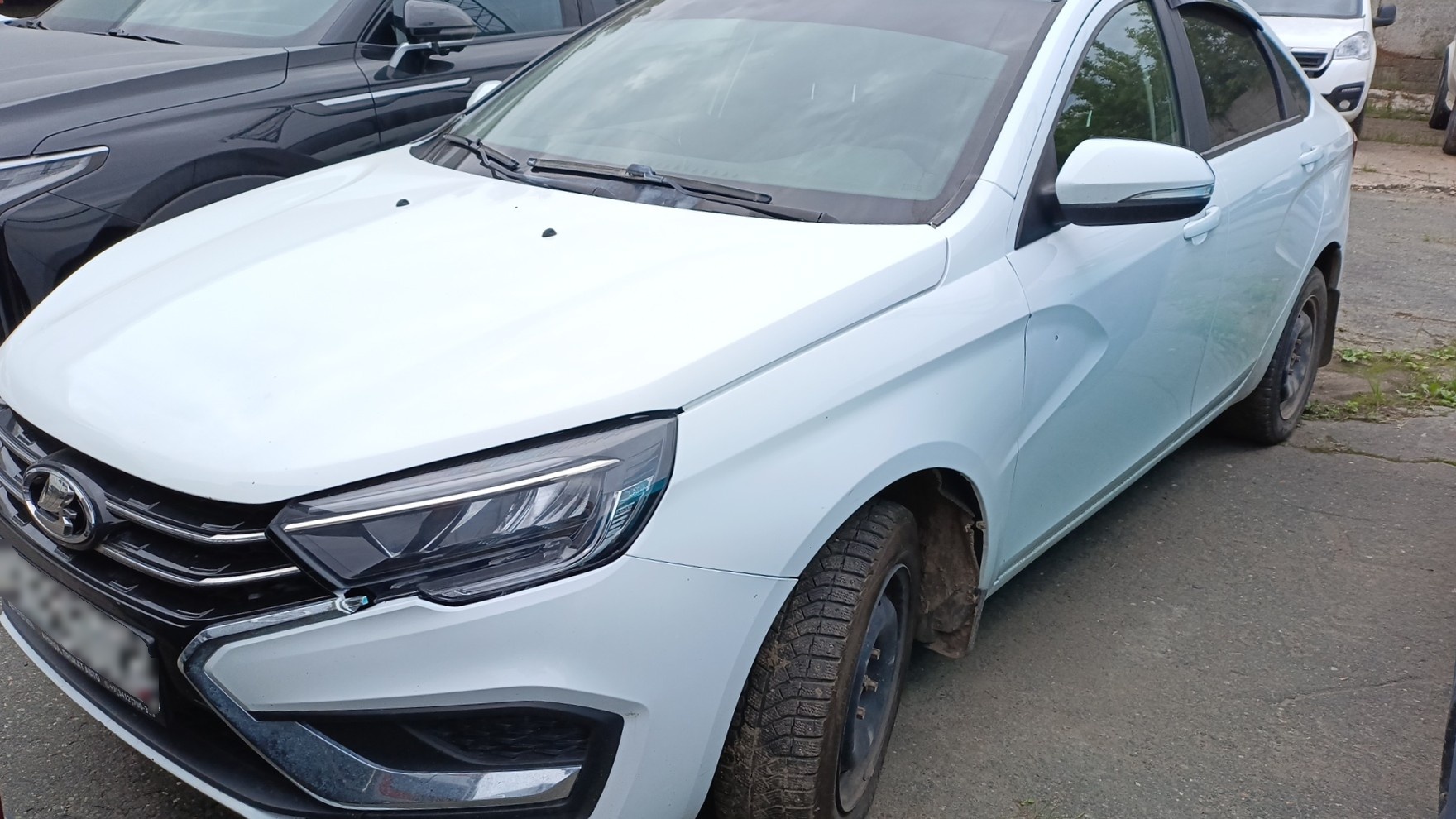 LADA Life 1.6 106hp 5MT — Б/У, 2023 г.