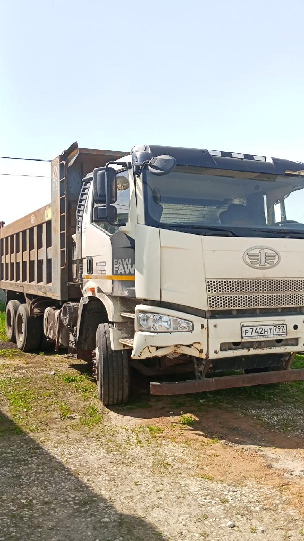 FAW (First Automotive Works) СА3250Р66K24T1E5 — Б/У, 2023 г. (Балашиха, 166469 км)
