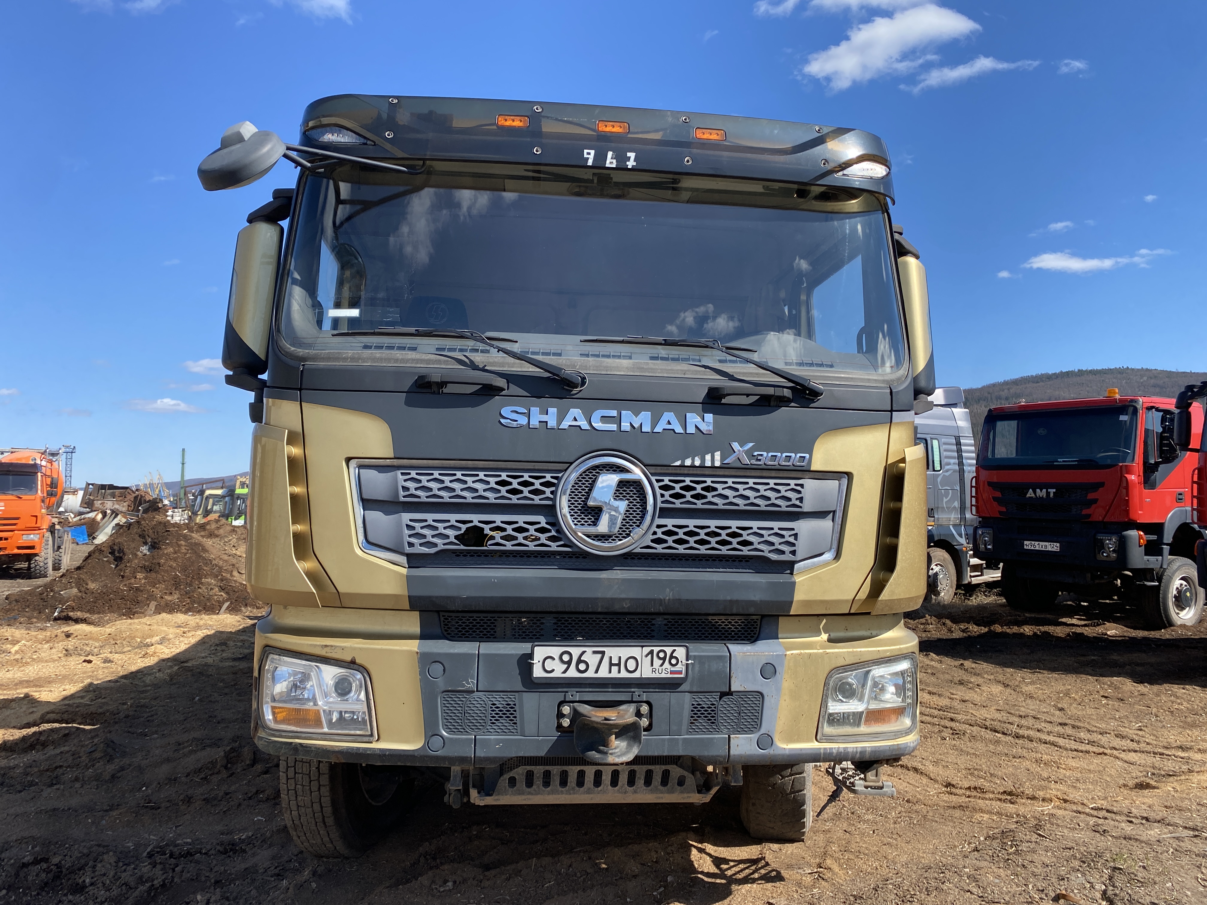 Shacman (Shaanxi) SX 8x4 Самосвал SX33186V366 — Б/У, 2023 г.