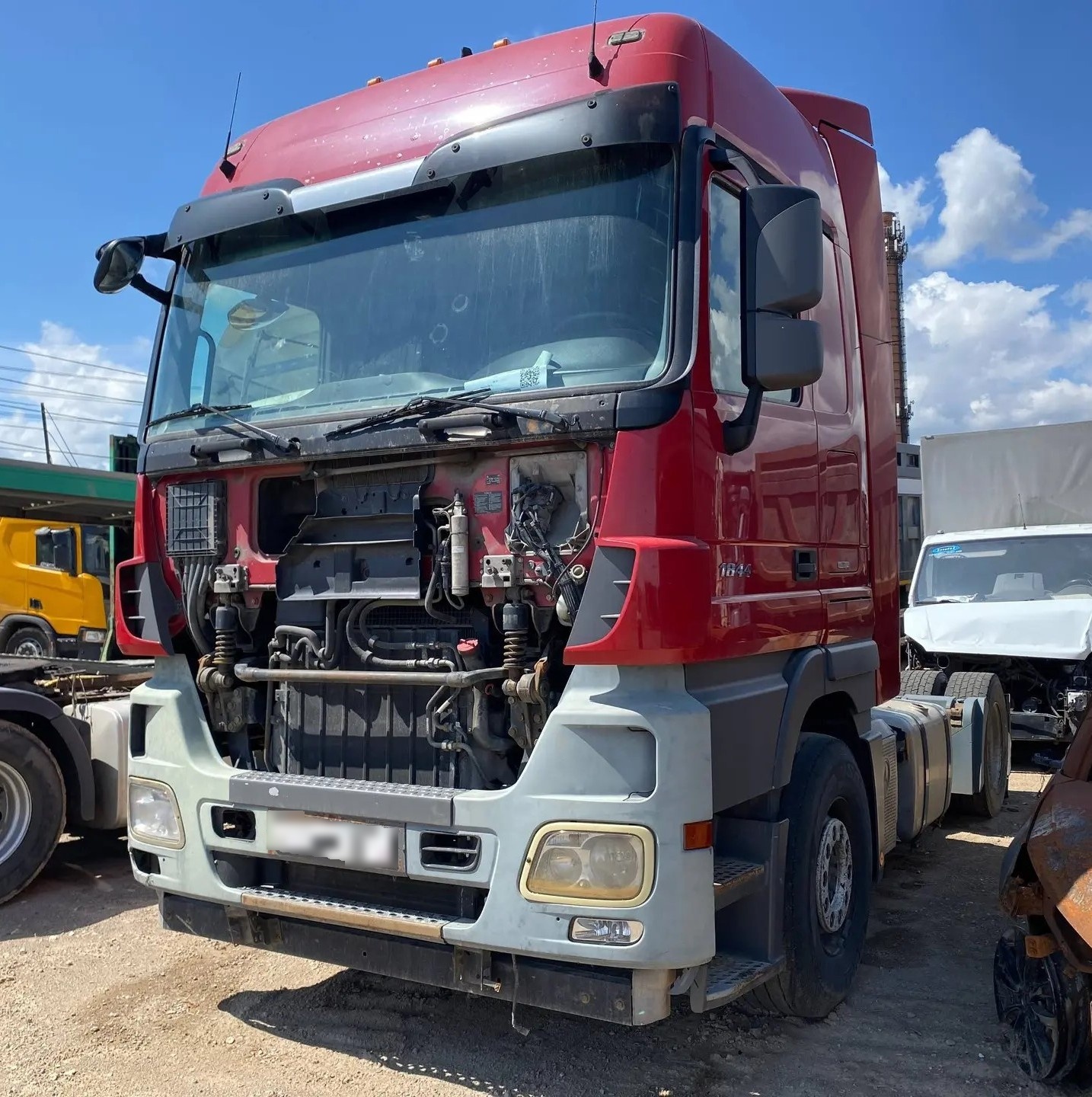 MERCEDES-BENZ Actros 1844LS 4x2 Седельный тягач — Б/У, 2018 г.
