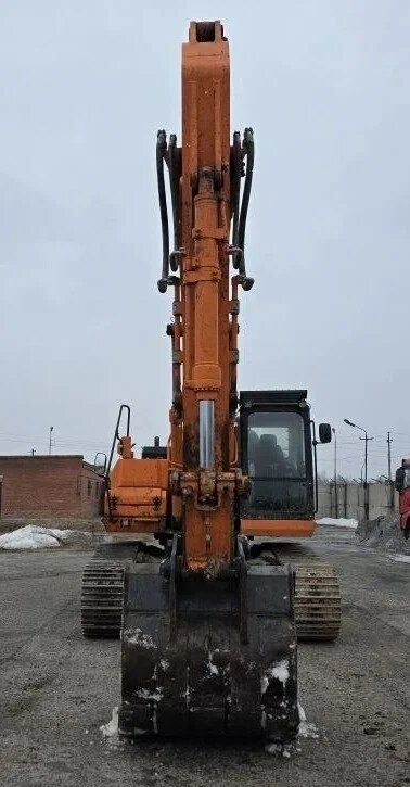 PB Профессионал PB330 Экскаватор — Б/У, 2024 г.