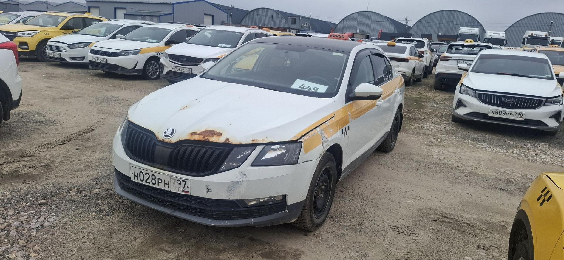 Skoda Octavia — Б/У, 2019 г. (Москва, 256497 км)