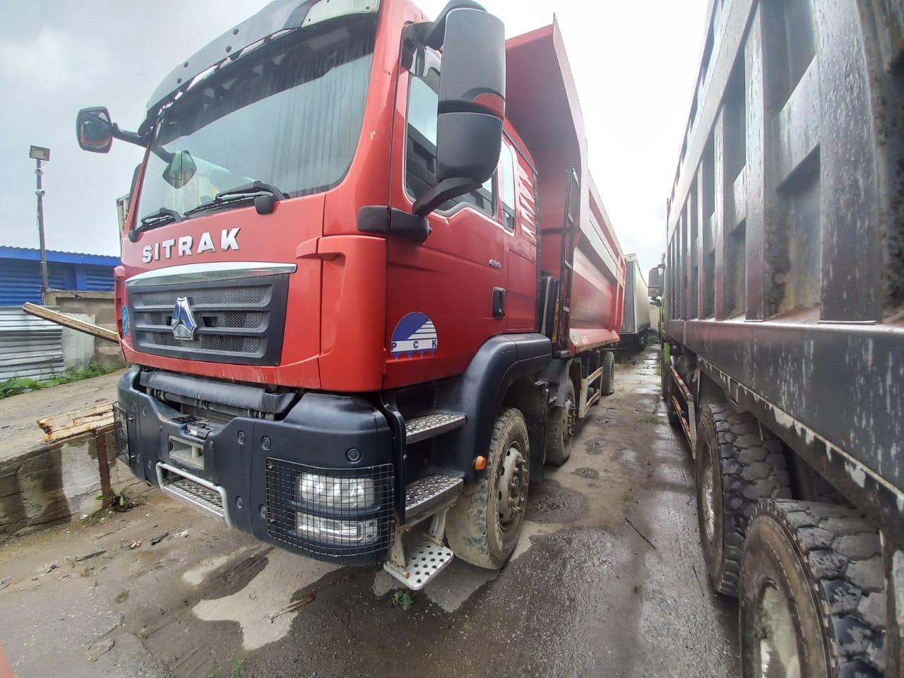 Sitrak C7H ZZ3316V306ME — Б/У, 2022 г. (Южно-Сахалинск, 100000 км)