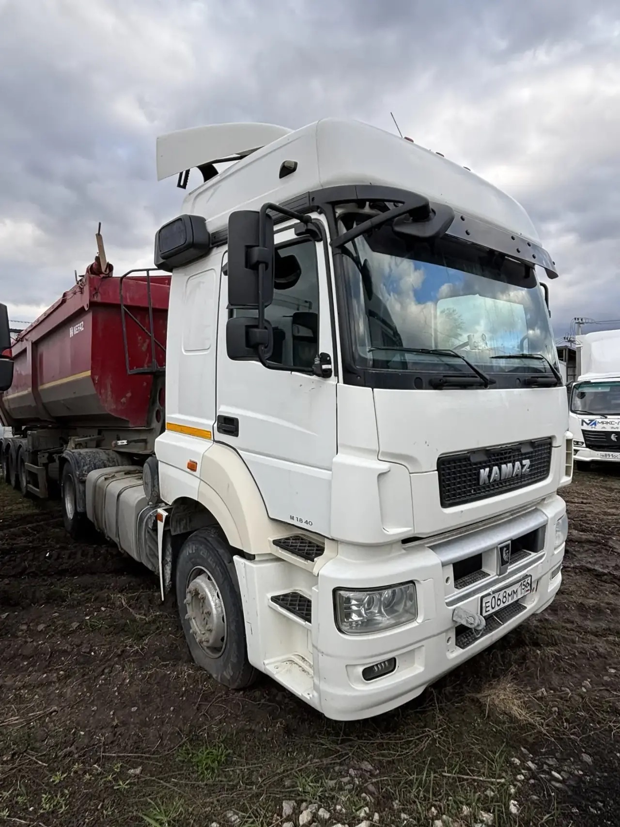 КамАЗ М1840 4x2 Седельный тягач 5490-S5 — Б/У, 2021 г.
