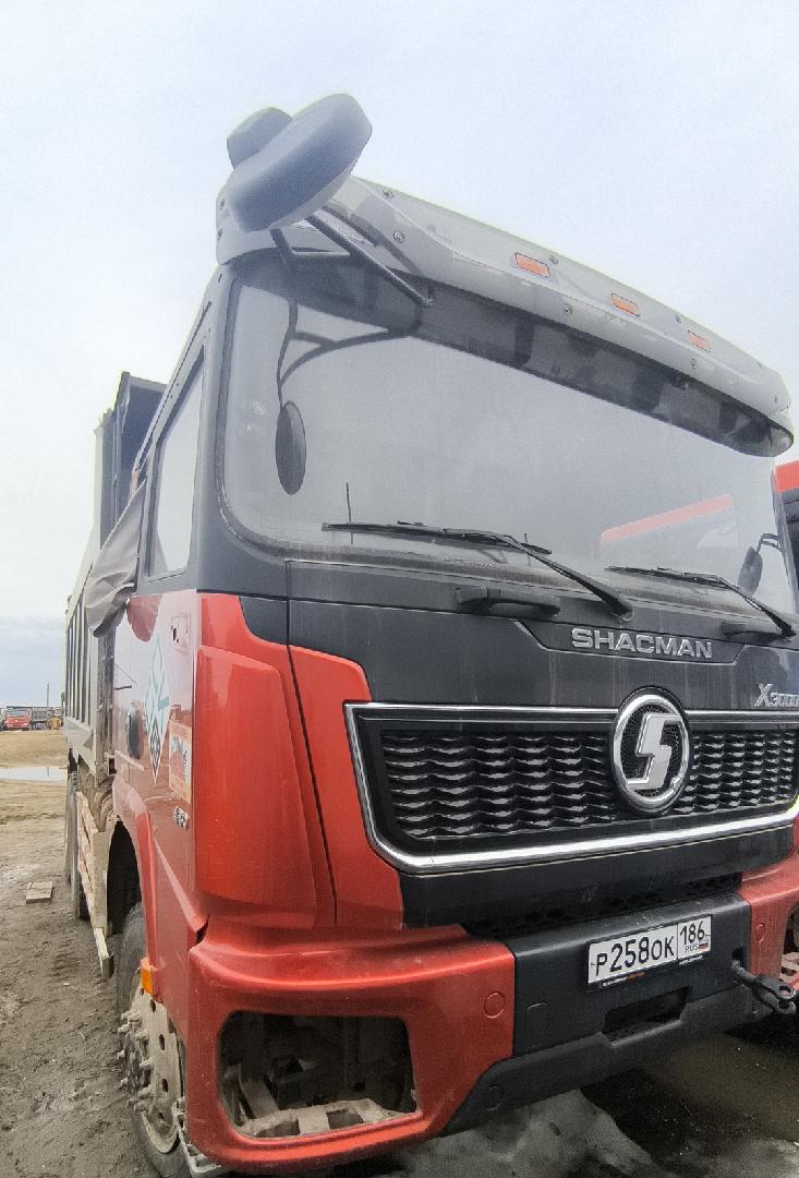 Shacman SX32586V385 — Б/У, 2024 г. (Якутск, 80548 км)