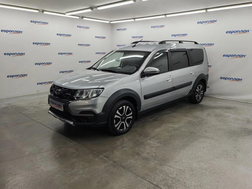 Lada Largus Cross — Б/У, 2022 г. (Москва, 138124 км)