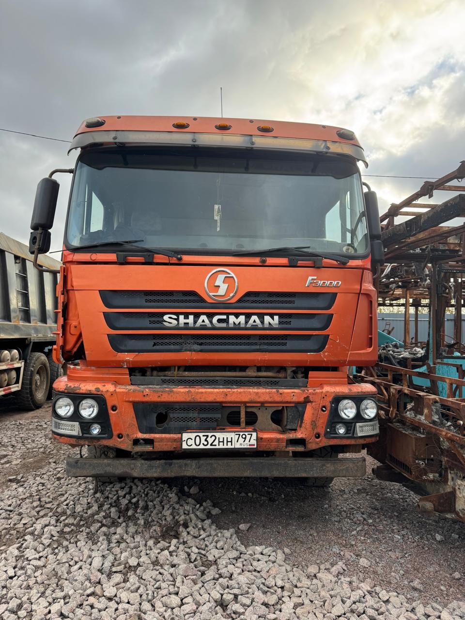 Shacman (Shaanxi) SX 6x4 Самосвал SX3258DR384 — Б/У, 2019 г.