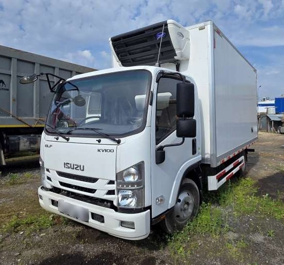 ISUZU ELF KV100 рефрижератор — Б/У, 2024 г.