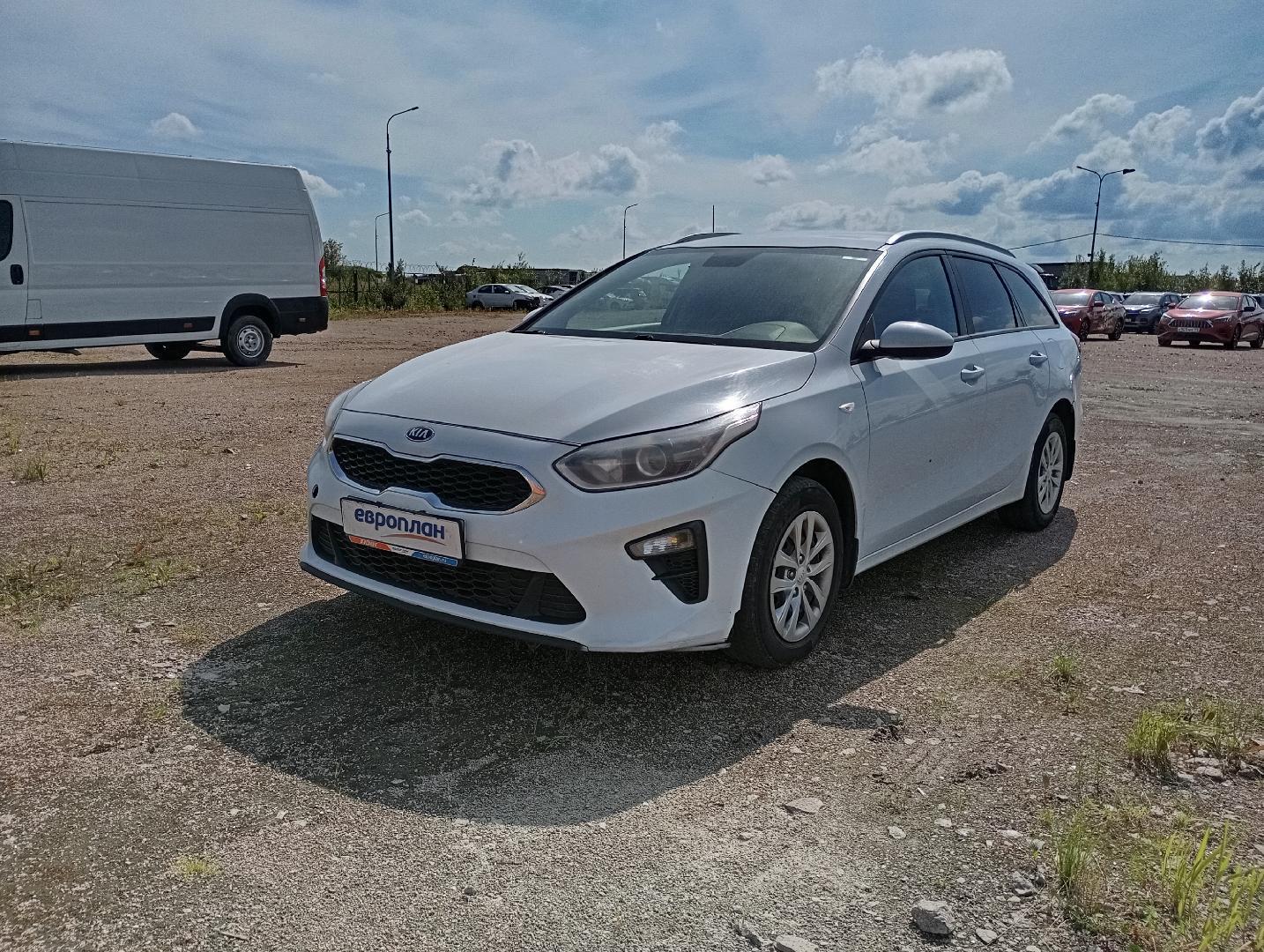 Kia Ceed (CD) — Б/У, 2021 г. (Санкт-Петербург, 100000 км)